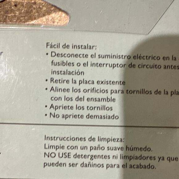 2 Pack Outlet Cover Plate Fairhope Heirloom Silver Double GFCI $10.95 - Picture 9 of 13